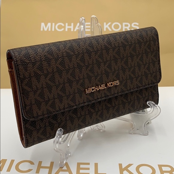 Michael Kors Jet Set Travel LG Trifold Wallet - Picture 11 of 16